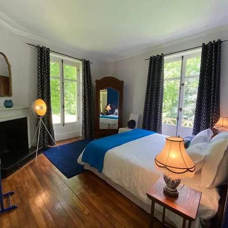 Chateau De La Coudraie Et La Petite Coudraie فيلة