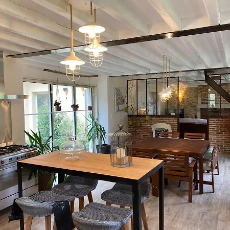 Chateau De La Coudraie Et La Petite Coudraie * Changé