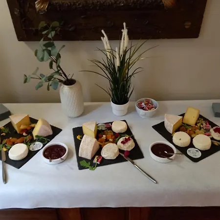 Chateau De La Coudraie Et La Petite Coudraie * Changé