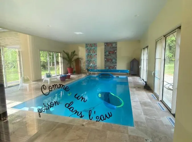 Βίλα Chateau De La Coudraie Et La Petite Coudraie *