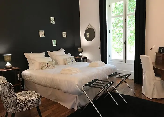 Βίλα Chateau De La Coudraie Et La Petite Coudraie Changé