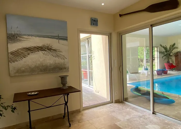 Chateau De La Coudraie Et La Petite Coudraie Changé