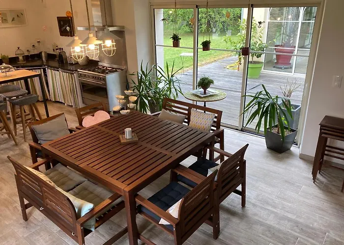 Chateau De La Coudraie Et La Petite Coudraie